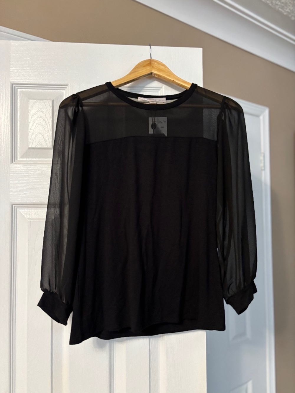 NWT Catherine Malandrino Black Sheer Sleeve Blouse | Size Medium
